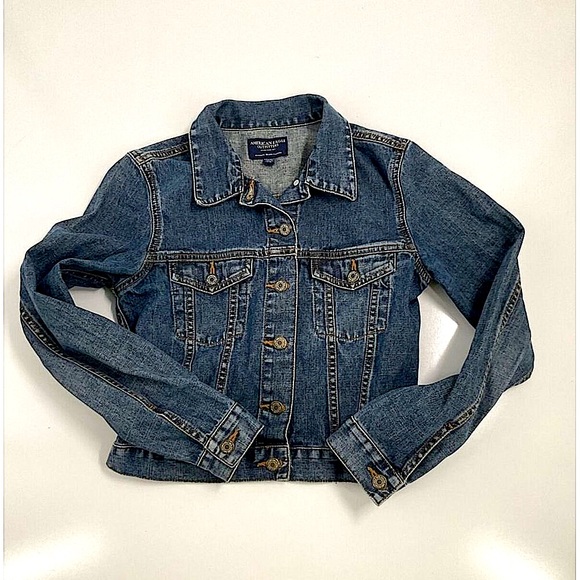 American Eagle Outfitters Jean Jacket, Size Medium, Great Condition - Picture 2 of 10